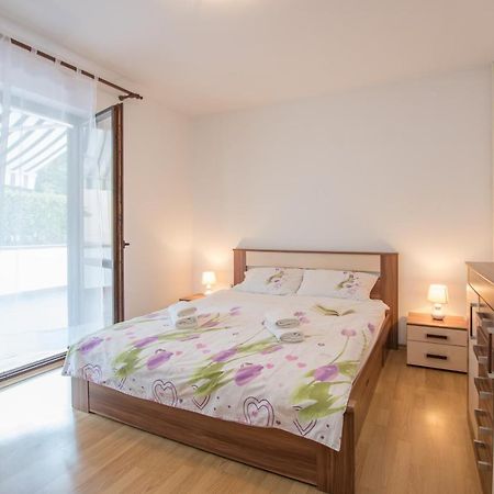 Apartments Nono Toni ポレッチ エクステリア 写真