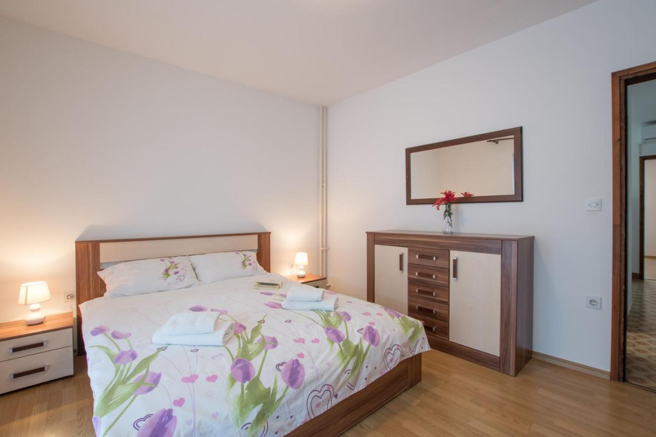 Apartments Nono Toni ポレッチ エクステリア 写真
